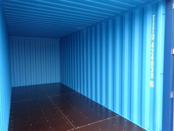 TITAN Containers 20' Standard