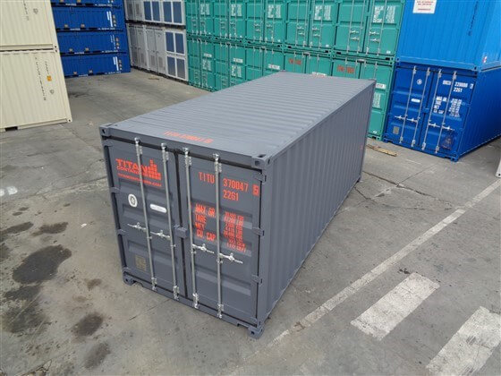 TITAN Containers 20' Standard