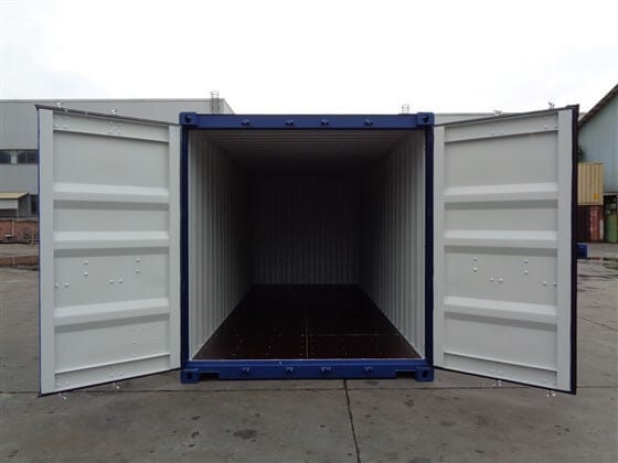 TITAN Containers 20' Standard