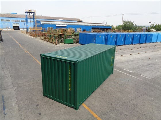 TITAN Containers 20' Standard