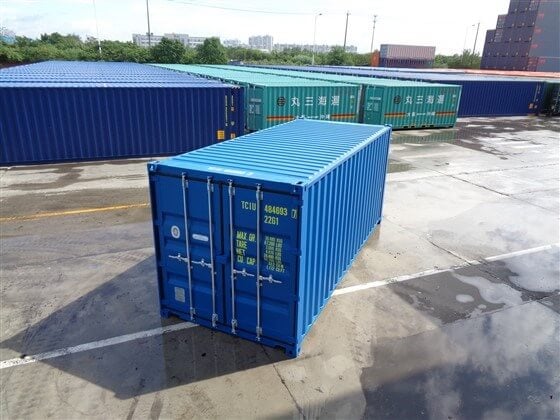 TITAN Containers 20' Standard