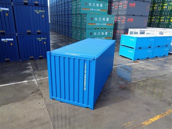 TITAN Containers 20' Standard