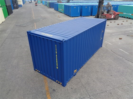 TITAN Containers 20' Standard