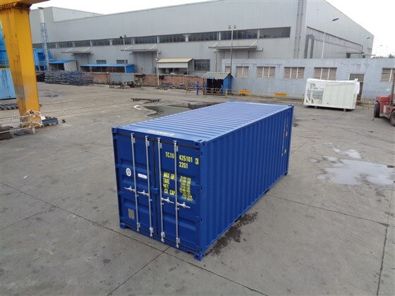 TITAN Containers 20' Standard