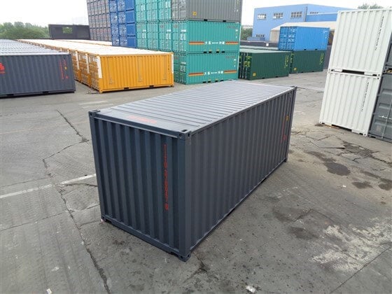 TITAN Containers 20' Standard