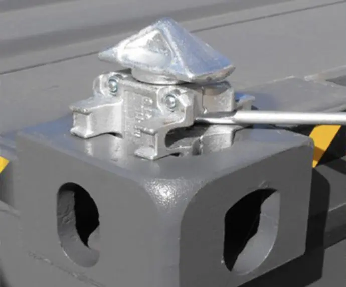 Twistlock – Konteyner Aksesuarları